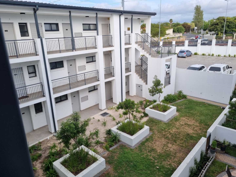 To Let 2 Bedroom Property for Rent in Sonstraal Western Cape